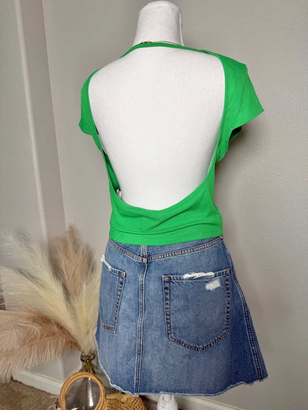 Kelley Green Open back Ribbed Women's Crop Top